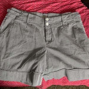 Maddison brand black and white striped shorts